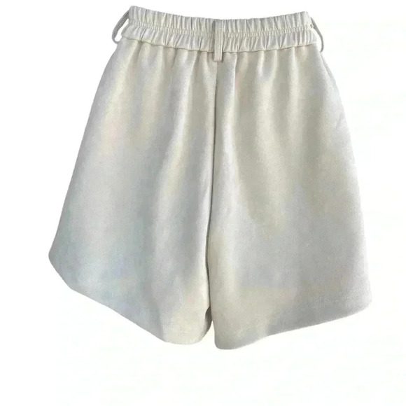Glam women’s Shorts High Waist Fold Pleated Shorts color cream size M preloved - Picture 3 of 9